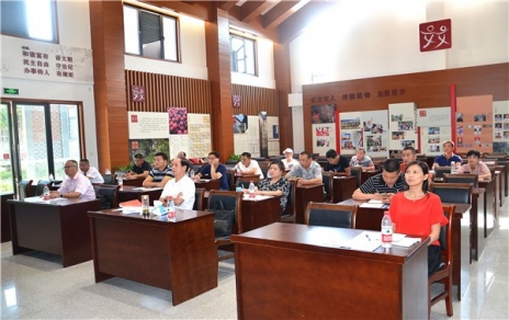 創(chuàng)新培訓(xùn)形式，學(xué)習(xí)三個(gè)精神，提升基層戰(zhàn)斗力