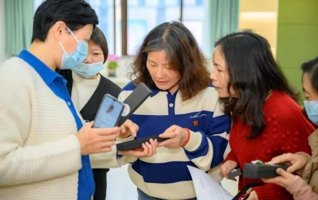 爭(zhēng)做時(shí)代新女性，助力嘉農(nóng)新發(fā)展